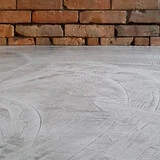 mikrocement na podłodze jak zrobić