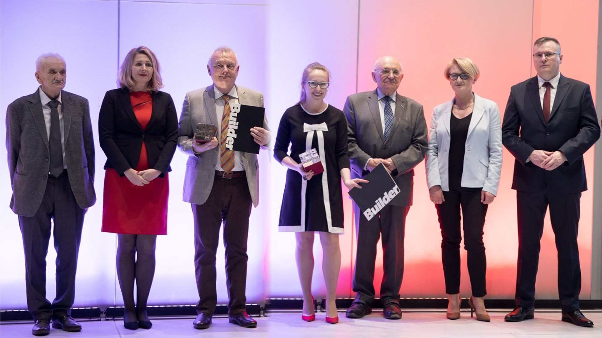 TopBuilder 2022 - Nagrody w imieniu SGCP odebrali Agnieszka Gładysz i Krzysztof Siemak TopBuilder 2022 - Nagrody w imieniu SGCP odebrali Agnieszka Gładysz i Krzysztof Siemak