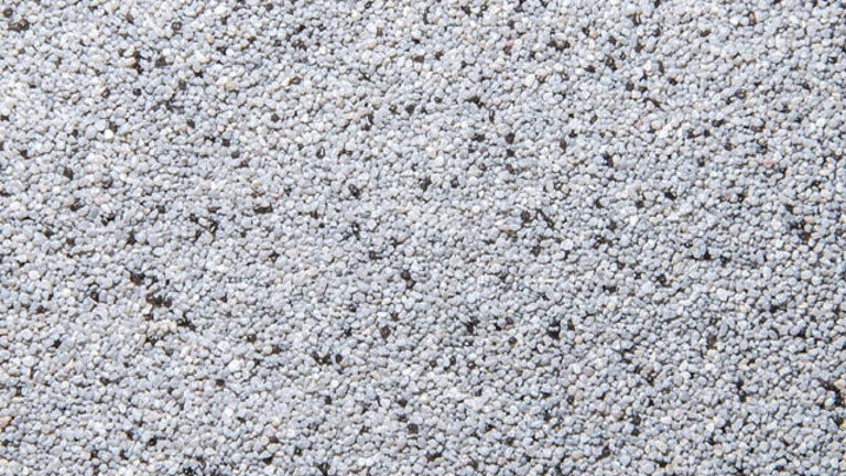 M02